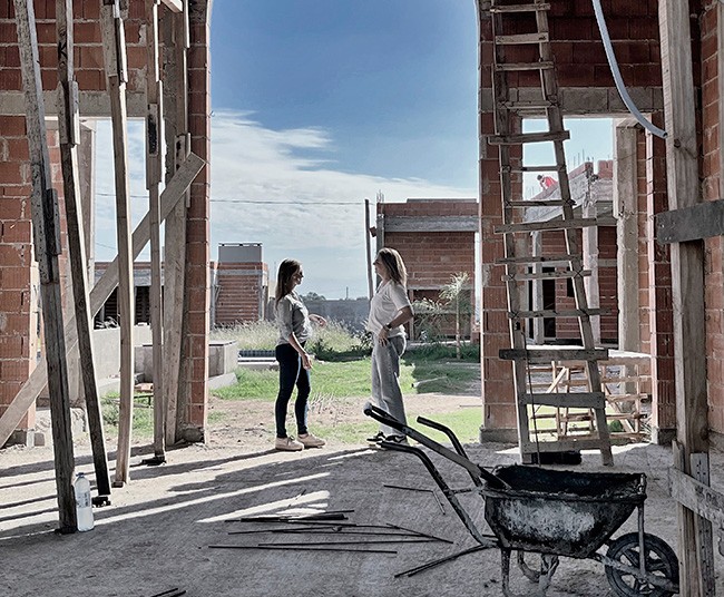 Conducción técnica en construcción de propiedades.